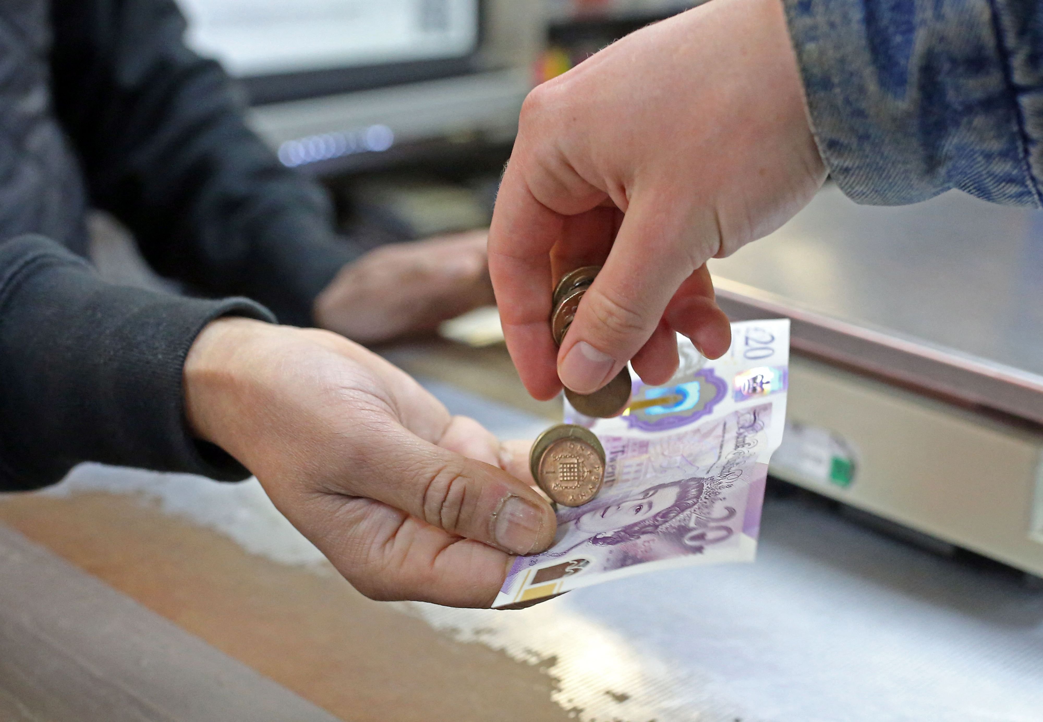 Banks that will still exchange old £1 coins, £20 & £50 notes